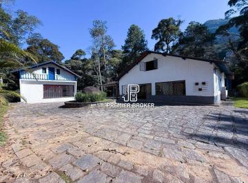 Casa · 366m² · 5 Quartos · 5 Vagas · Casa em Granja Guarani, Teresópolis/RJ de 366m² 5 quartos à venda por R$ 999.000,00