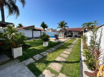 Casa de 2 quartos, Itanhaém · Edícula com piscina a 1000 metros do mar em Itanhaém