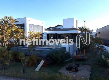 acdebdf8-9785-4a96-a734-e219d50b76ef.webp · CASA EM CONDOMÍNIO | 4 QUARTOS | 2 SUÍTES | 6 BANHOS | 6 VAGAS | ESCRITÓRIO | 4 SALAS