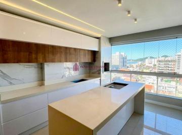 Cozinha · Apartamento com 100,34m² privativos - 01 suíte + 02 dormitórios - 150 metros da