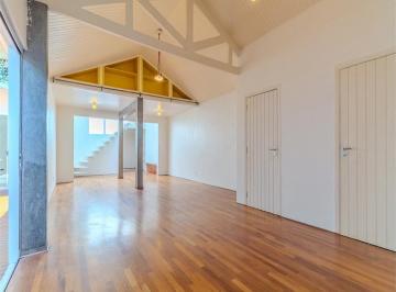 Casa de 2 quartos, São Paulo · SOBRADO À VENDA NA VILA MADALENA