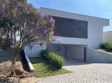 Casa · 301m² · 3 Quartos · 4 Vagas · Casa para locação com 3 quartos em Alphaville Castelo - Itu - SP