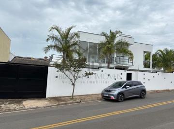 Foto 02 · Imperdível Casa à Venda em Indaiatuba-SP, Bairro Jardim Regente: 4 Quartos, 1 Suíte, 2 Salas, 3 Banh