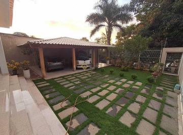 Casa · 370m² · 3 Quartos · 3 Vagas · Vendo Casa na Avenida Rio Doce
