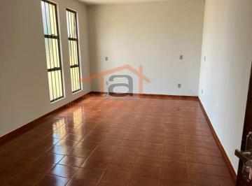 Casa · CASA VILA SÃO LUCIO - BOTUCATU / SP