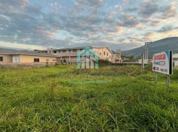 Terreno · 695m² · Terreno à Venda em Fundos, Biguaçu por R$650.000