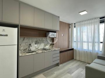 Apartamento · 30m² · 1 Quarto · Studio semi-mobiliado no Centro de Curitiba com 30