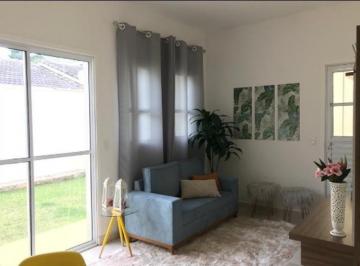 Casa · 110m² · 3 Quartos · 2 Vagas · Apartamento à venda em Chácara Tropical (Caucaia do Alto) com 110 m², 3 quartos, 2 vagas