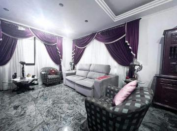 Casa · 166m² · 4 Quartos · 2 Vagas · Sobrado com 4 quartos sendo 2 suítes com 2 vagas no Embaré 