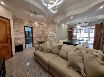 Apartamento · 118m² · 3 Quartos · 2 Vagas · Excelente oportunidade de venda no Bairro Boqueirão com apenas 3 quadras da praia!