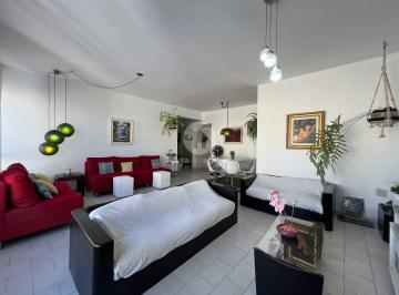 Apartamento · 154m² · 3 Quartos · 1 Vaga · APARTAMENTO COM 3 QUARTOS/1 SUÍTE/150 METROS/VISTA MAR/1 VAGA