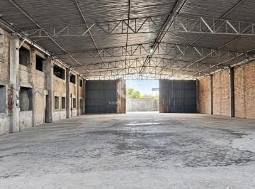 Comercial · 1294m² · Galpão com 1.294 m² à venda no Centro de Santos – Ampla Área para Operações Comerciais
