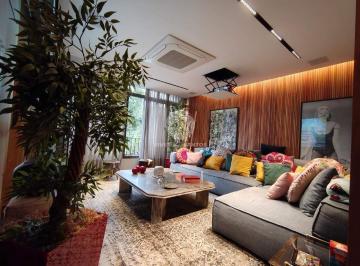Apartamento · 297m² · 4 Quartos · 3 Vagas · Apartamento 4 dormitórios, sendo 2 suítes, 4 banheiros, 3 vagas de garagem