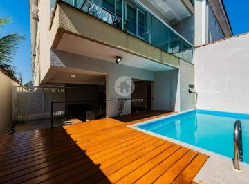 Casa · 110m² · 2 Quartos · 1 Vaga · Casa de condomínio com piscina com 2 suítes no Macuco em Santos