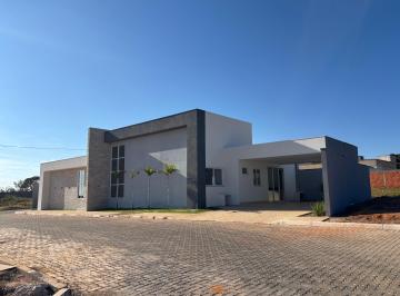 Terreno , Brasília · LOTE 367MTS CONDOMÍNIO FECHADO BLOQUETADO AGUA LUZ E CÂMERAS CESSÃO DIREITOS PRONTO PARA CONSTRUIR