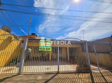 Casa de 3 quartos, Taguatinga · QNJ 9 - 98224-8049 - VAZADO - ACEITA FINANCIAMENTO HOSPITAIS INVESTIDOR