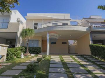 Casa · 222m² · 3 Quartos · 4 Vagas · Casa à VENDA - Condomínio Villa dos Inglezes - 3 suítes, escritório e piscina - 222m² - AC