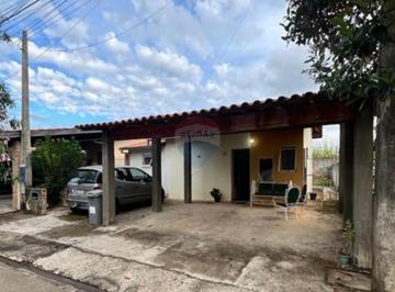 Casa · 96m² · 2 Quartos · 2 Vagas · Casa com 2 quartos a venda no Condomínio no Green Gold - Imperdível - Aceita permuta