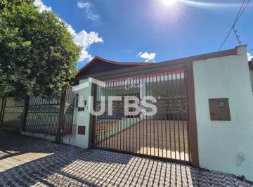 Casa · 300m² · 4 Quartos · 4 Vagas · 0 - Casa 4 quartos, sendo 4 suítes