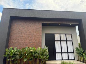 Casa · 220m² · 4 Quartos · 4 Vagas · Casa à venda em Mairinque, Residencial Porta do Sol, com 4 suítes, com 220.9 m²
