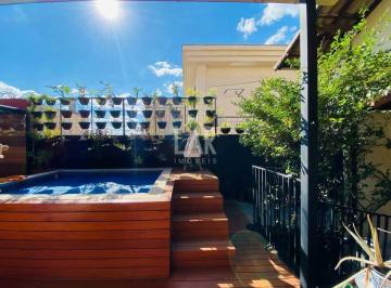 Casa · 214m² · 4 Quartos · 2 Vagas · Casa à venda, 4 quartos, 2 suítes, 2 vagas, Nova Suíssa - Belo Horizonte/MG