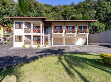 Casa · 272m² · 3 Quartos · 4 Vagas · Casa com 3 quartos em Taumaturgo, Teresópolis