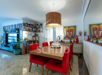 Apartamento · 133m² · 3 Quartos · 3 Vagas · Apartamento á Venda no Real Parque com 133m², 3 quartos sendo 1 suíte, 3 vagas.
