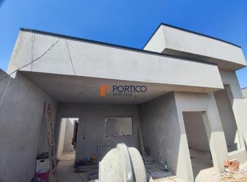 Fachada · Casa Térrea a venda com 3 quartos, 2 vagas de garagem e quintal em Paulínia/SP.