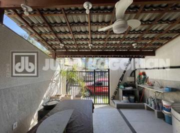 Casa · 120m² · 2 Quartos · 1 Vaga · Casa Duplex em Condomínio Vargem Pequena 2 suítes