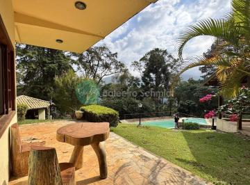Casa · 4000m² · 4 Quartos · Casa em condominio com vista