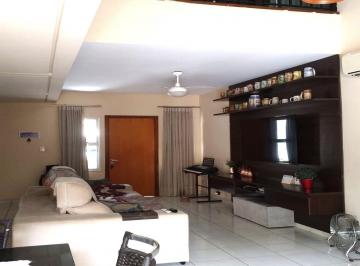 Casa · 245m² · 3 Quartos · 2 Vagas · Condominio São Conrado no bairro Bom Clima - Casa em Condomínio São Conrado no Bairro Bom Clima