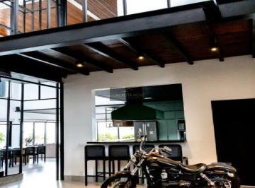 Casa · 350m² · 3 Quartos · 3 Vagas · Condomínio Florais Itália - Casa em Condomínio fechado FLORAIS ITALIA