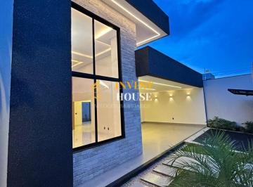 Casa · 173m² · 3 Quartos · 2 Vagas · Casa com piscina e acabamento de alto padrão 3 suítes no Parque Brasília 2a Etapa - Anápolis/GO
