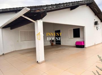 Casa · 400m² · 4 Quartos · 2 Vagas · Casa com piscina 4/4 1 suíte e móveis planejados no Parque Brasília 2a Etapa - Anápolis/GO