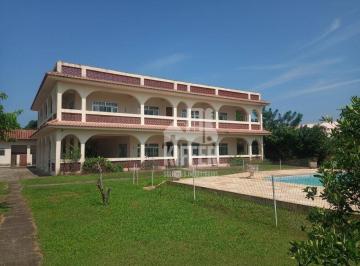 Casa 6 quartos com piscina em Itaipuaçu, Maricá | 240m² e vista para o · Casa em Itaipuaçu com 6 Quartos, 4 Suítes, Piscina e Vista Mar