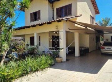 Casa de 5 quartos, Guará · Casa em Condomínio Fechado e Murado | Colônia Agrícola Águas Claras