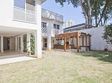 Casa · 583m² · 4 Quartos · 6 Vagas · Casa com 583 m², 4 quartos sendo 4 suítes à venda no bairro Jardim Guedala.