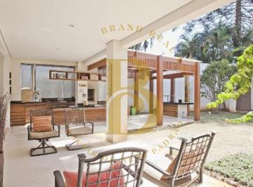 Casa · 583m² · 4 Quartos · 6 Vagas · Casa á venda ou locação de 583 m²,com  4 quartos, piscina e  6 vagas no bairro Jardim Guedala.