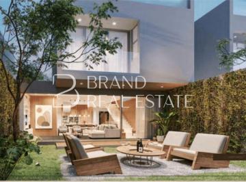 Casa · 516m² · 4 Quartos · 4 Vagas · Casa de condomínio em localização cobiçada, no bairro Jardim Cordeiro.