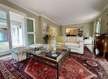 Casa · 400m² · 4 Quartos · 5 Vagas · Casa com 400 m², 4 quartos sendo 2 suítes à venda no bairro Cidade Jardim.