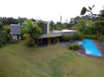 Casa · 1000m² · 4 Quartos · 6 Vagas · Residência de Autor: Projeto Pedro Useche com 1.000 m² de Pura Sofisticação