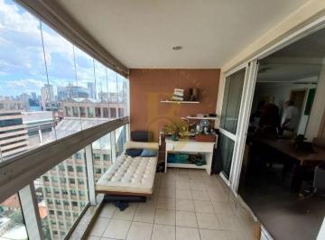 Apartamento · 100m² · 3 Quartos · 2 Vagas · Apartamento à venda com 100 m² e 3 dormitórios, próximo aos shopping centers JK e Vila Olímpia.