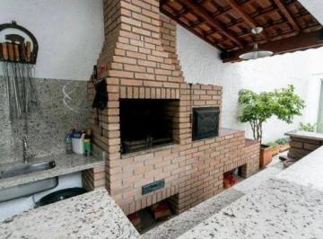 Casa · 302m² · 4 Quartos · 3 Vagas · Casa com 302 m², 4 quartos sendo 3 suítes à venda no bairro Alto de Pinheiros.