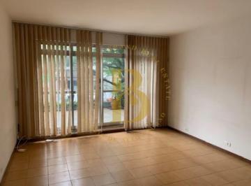 Casa · 145m² · 3 Quartos · 2 Vagas · Casa com 145 m², 3 quartos sendo 0 suíte à venda no bairro Vila Clementino.