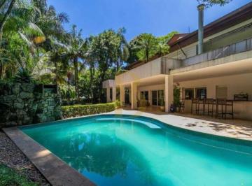 Casa · 1032m² · 4 Quartos · 5 Vagas · Casa á venda em condomínio fechado com segurança, no Jardim Cordeiro, 4 suítes, 5 vagas