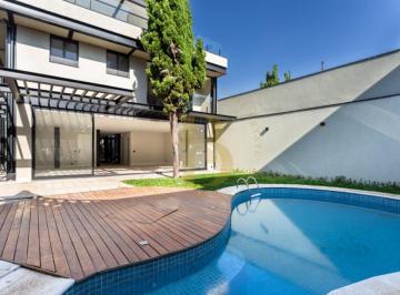 Casa · 790m² · 4 Quartos · 4 Vagas · Casa nova para venda ou locação de 790m², com 4 suítes, piscina e 04 salas no Jardim Paulista.