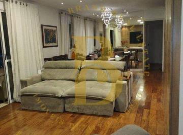 Apartamento · 121m² · 3 Quartos · 2 Vagas · Apartamento com 121 m², 3 quartos sendo 1 suíte à venda no bairro Granja Julieta.