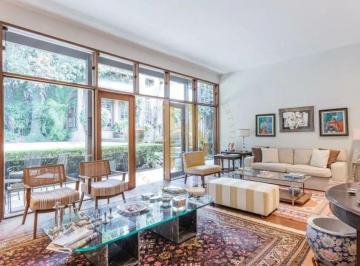 Casa · 361m² · 3 Quartos · 4 Vagas · Casa com 361 m², 3 quartos sendo 3 suítes à venda no bairro Jardim Guedala.