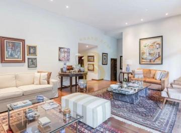 Casa · 361m² · 3 Quartos · 4 Vagas · Casa com 361 m², 3 quartos sendo 3 suítes à venda no bairro Jardim Guedala.