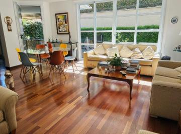 Casa · 455m² · 4 Quartos · 4 Vagas · Casa á venda em condomínio de 455 m², com 4 suítes, piscina e 04 vagas no Morumbi SP.